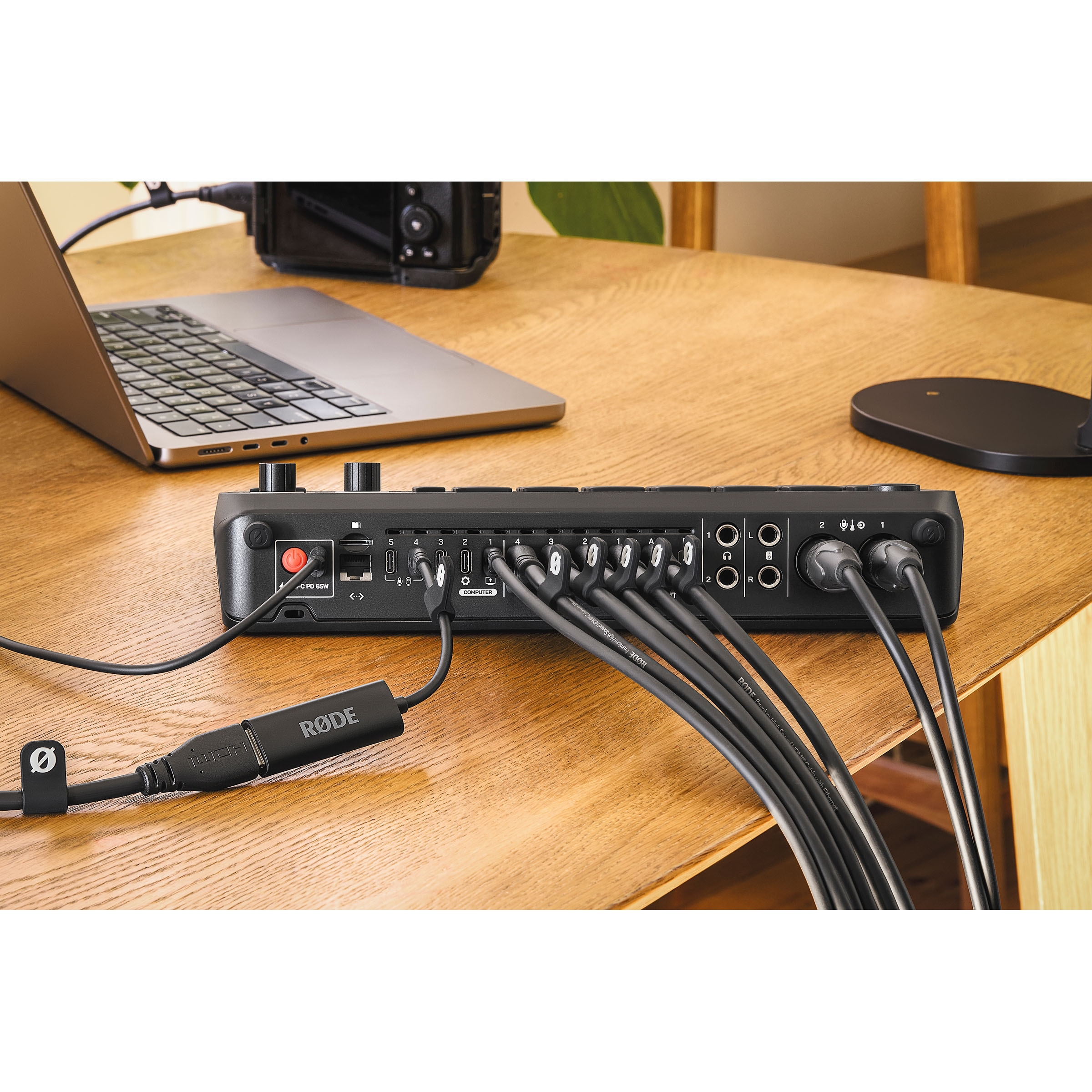 ADAPTOR-HDMITOC