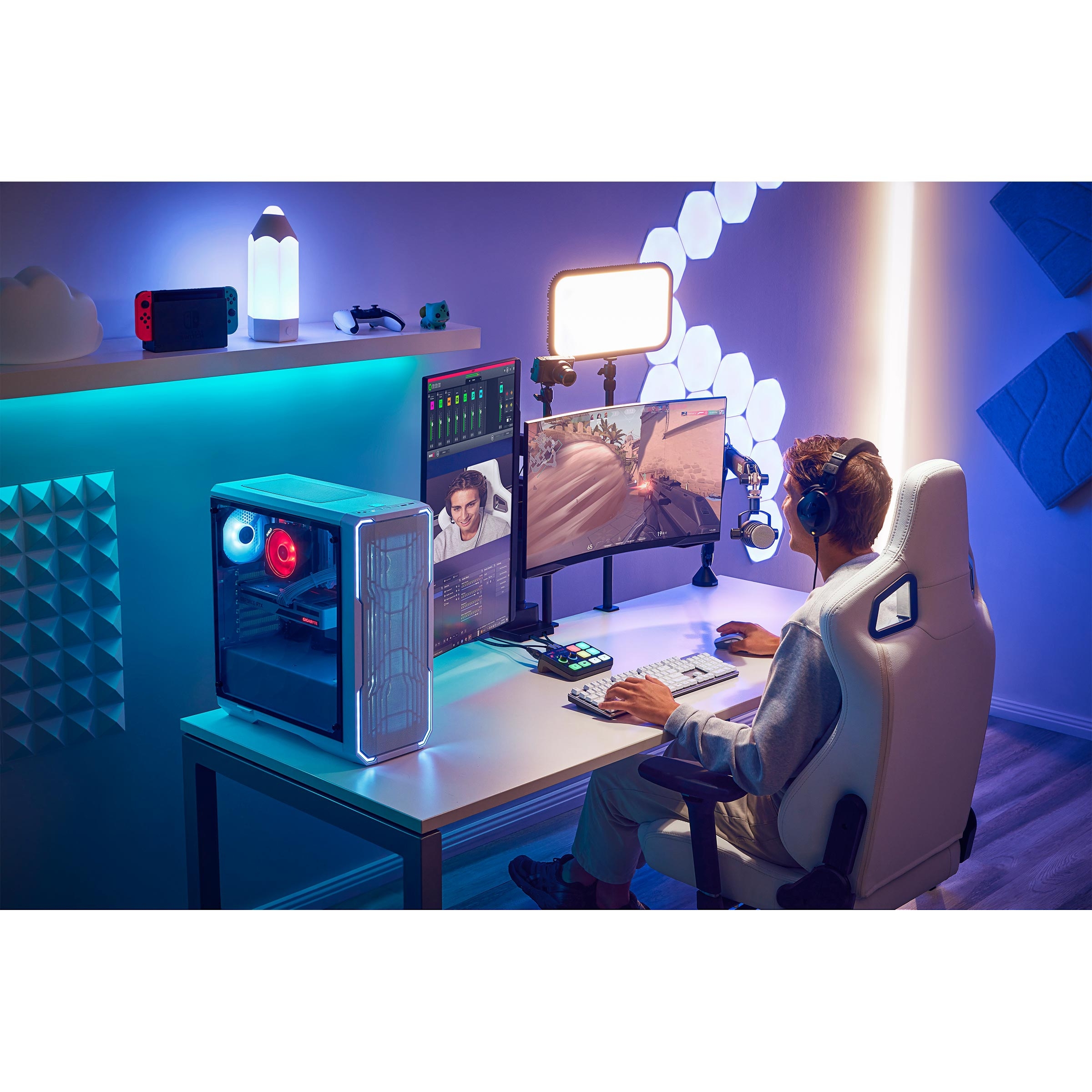 Streamer X Streamer X