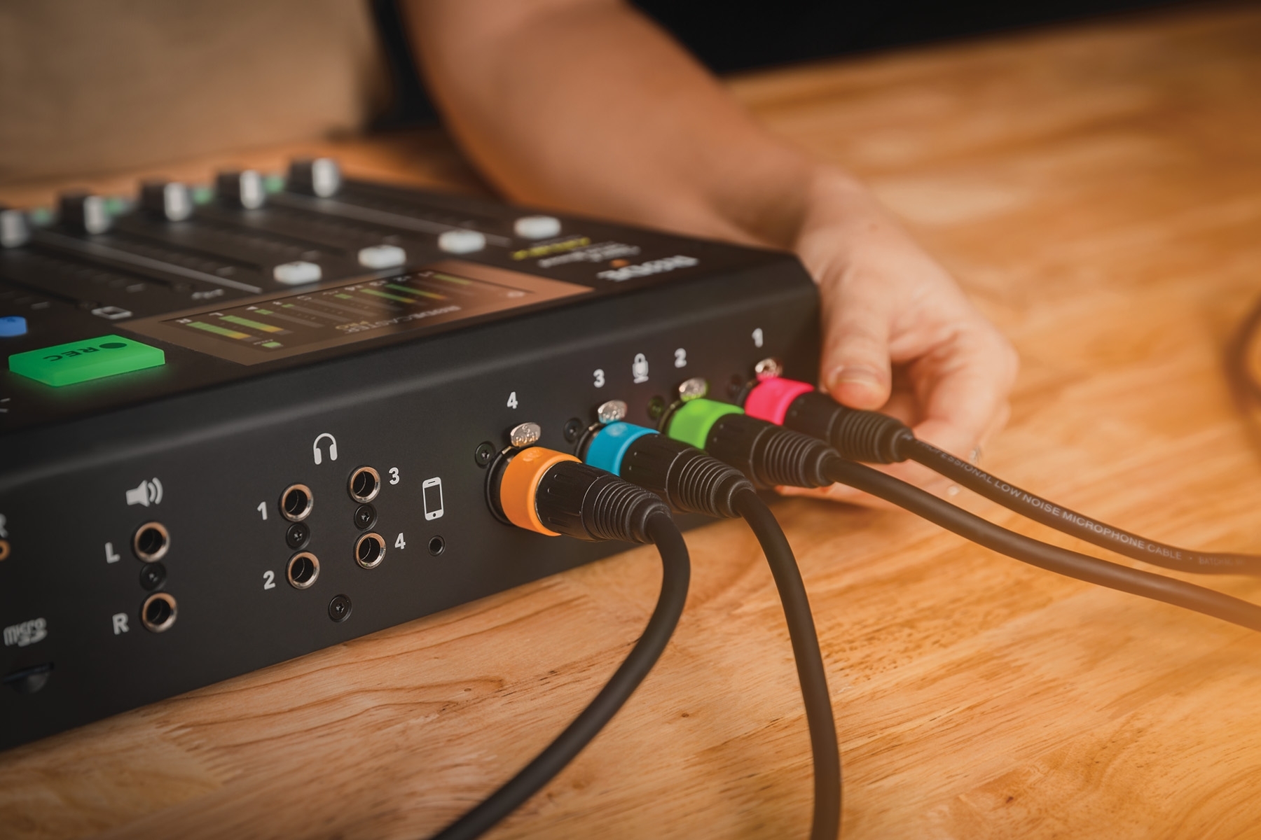 XLR-ID
